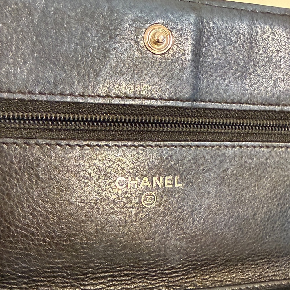 Chanel Boy Wallet on Chain - Picture 6 of 9